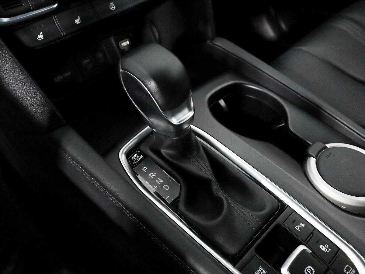 Hyundai Santa Fe с пробегом — 2019 год. Фото: #9