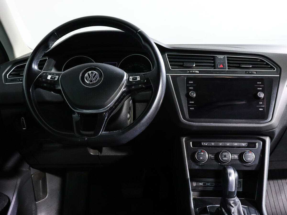 Volkswagen Tiguan с пробегом — 2019 год. Фото: #11