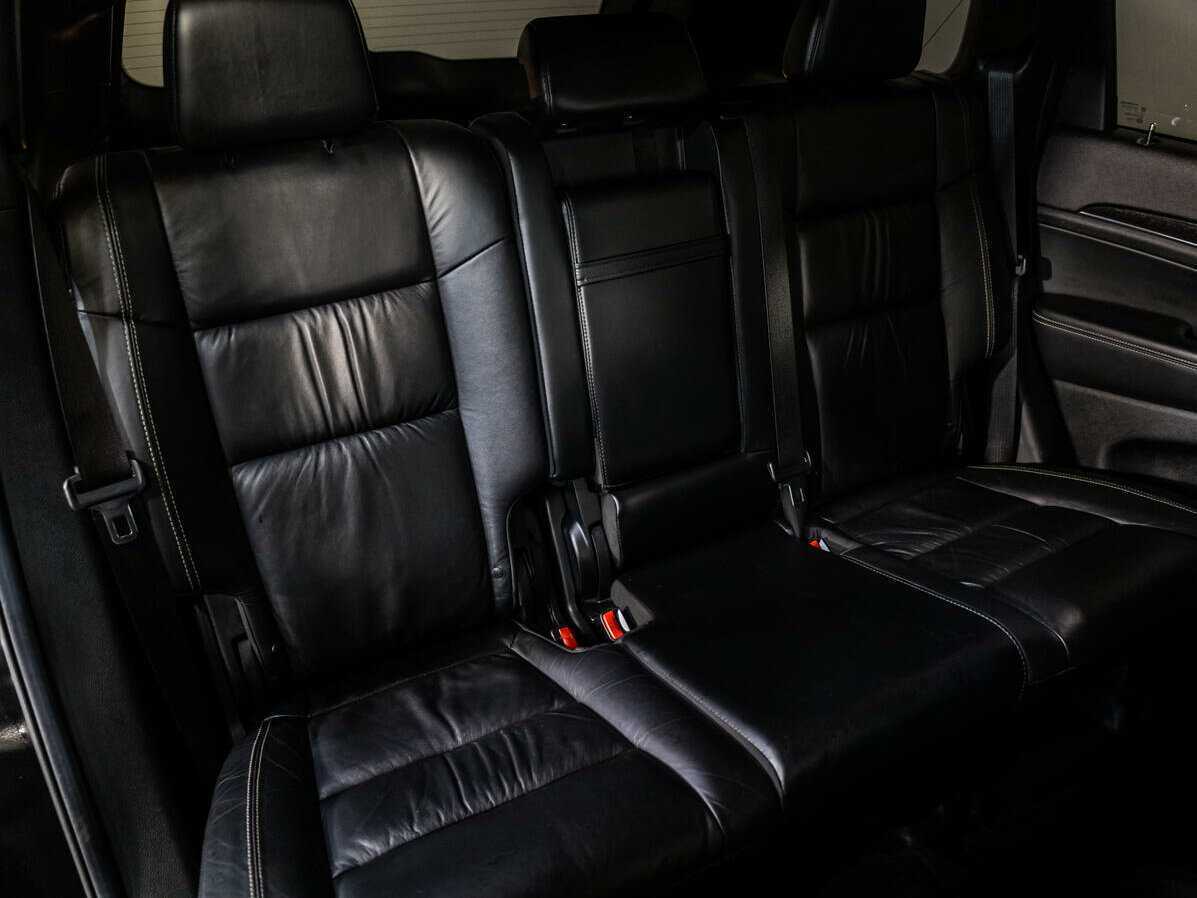 Jeep Grand Cherokee с пробегом — 2013 год. Фото: #9