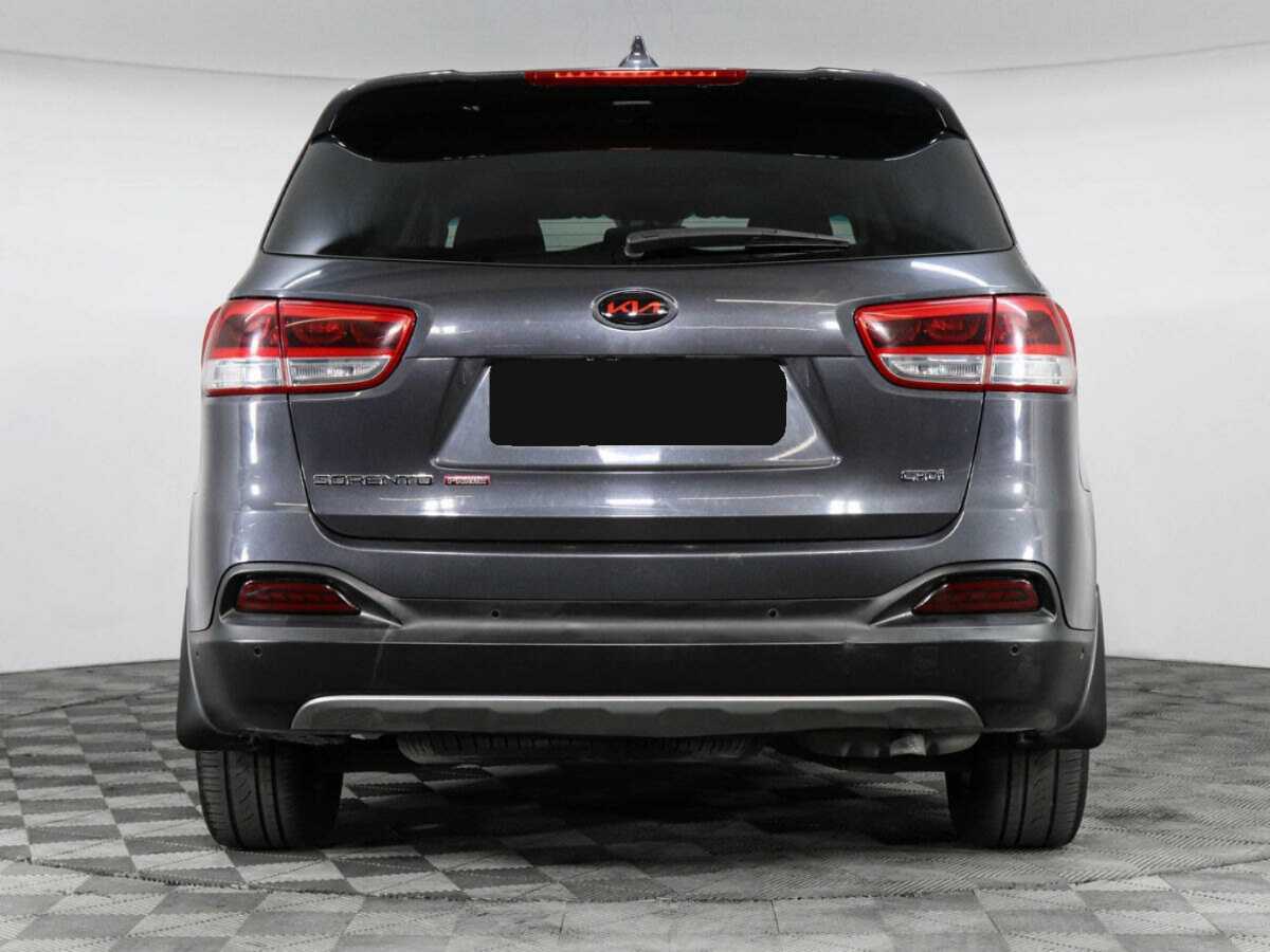 Kia Sorento с пробегом — 2017 год. Фото: #5