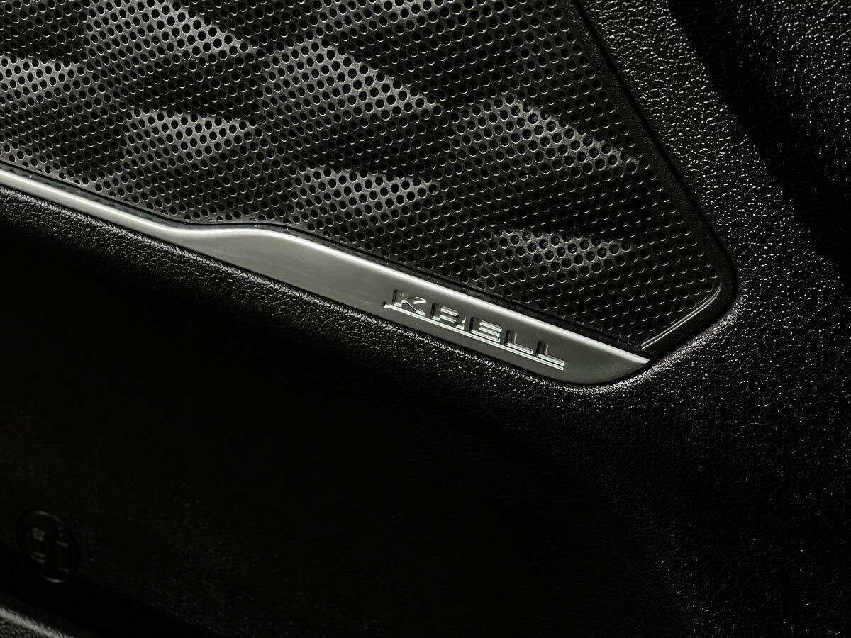 Hyundai Santa Fe с пробегом — 2018 год. Фото: #16