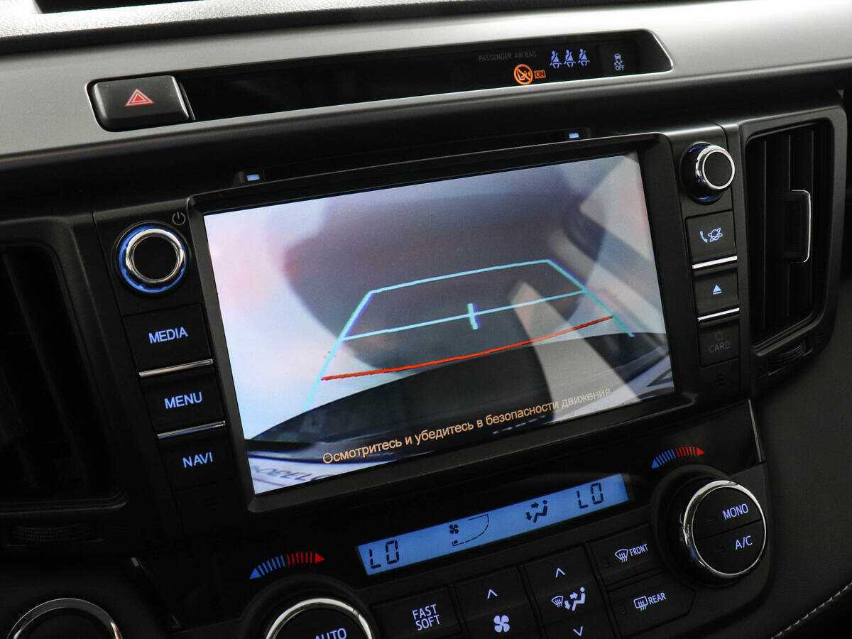 Toyota RAV4 с пробегом — 2018 год. Фото: #12