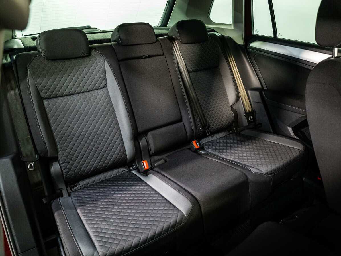 Volkswagen Tiguan с пробегом — 2017 год. Фото: #9