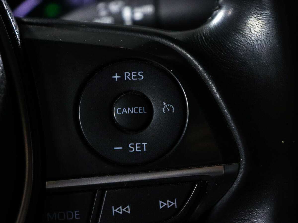 Toyota Camry с пробегом — 2021 год. Фото: #19