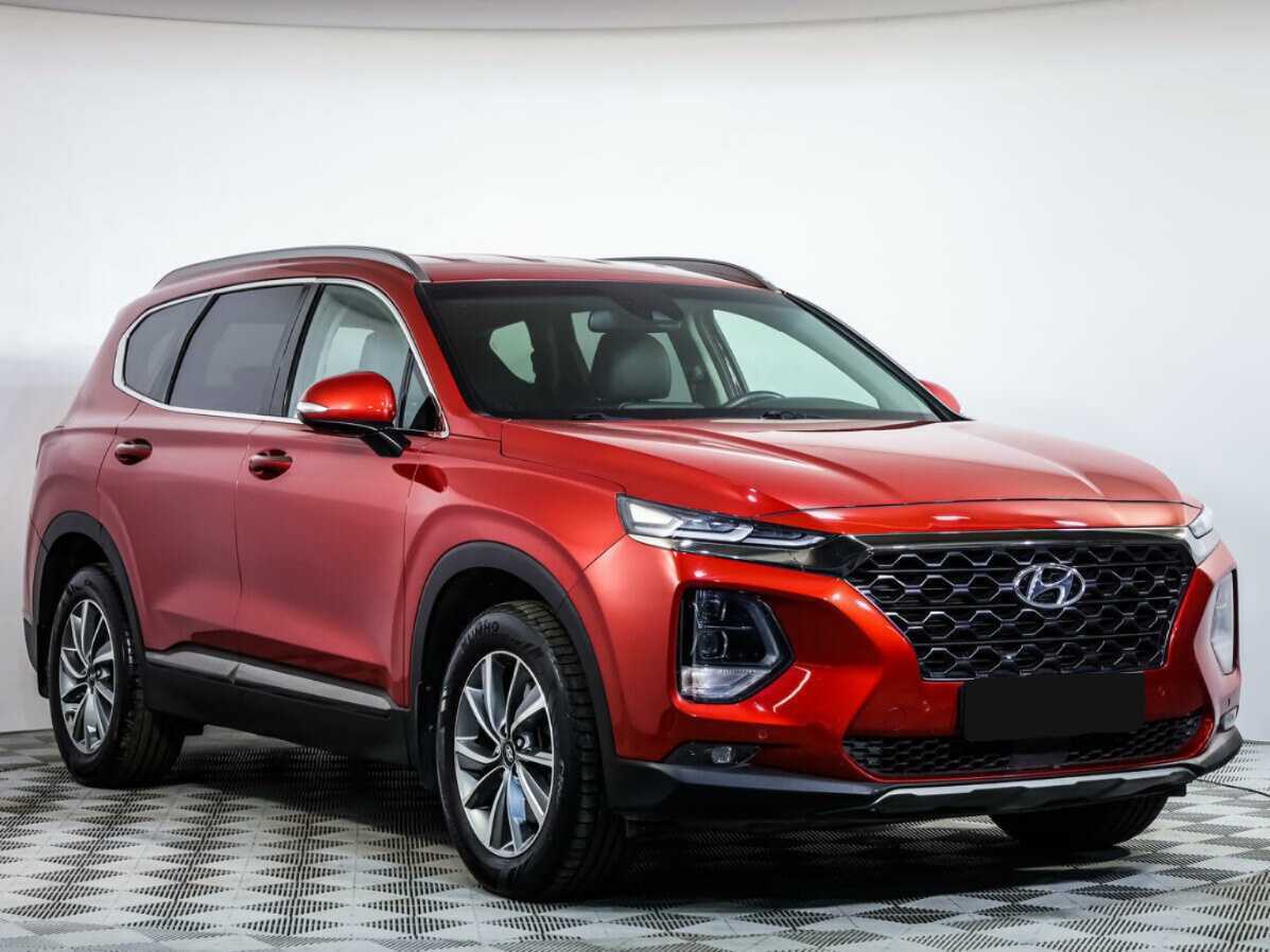 Hyundai Santa Fe с пробегом — 2019 год. Фото: #1