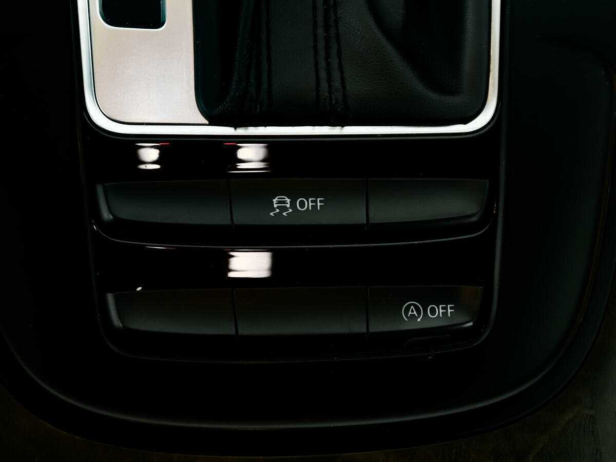 Audi A4 с пробегом — 2015 год. Фото: #13