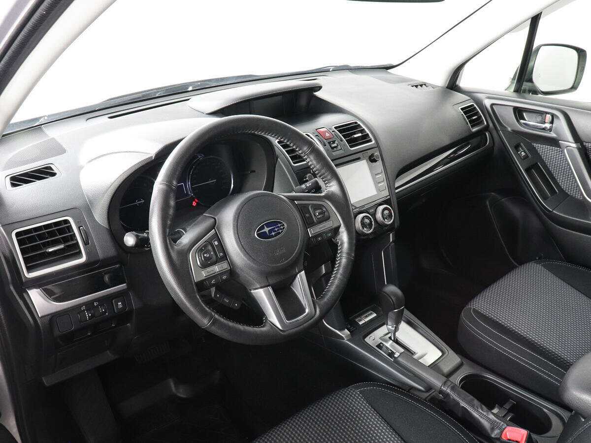 Subaru Forester с пробегом — 2018 год. Фото: #8