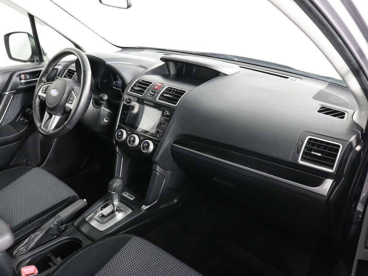 Subaru Forester с пробегом — 2018 год. Фото: #9