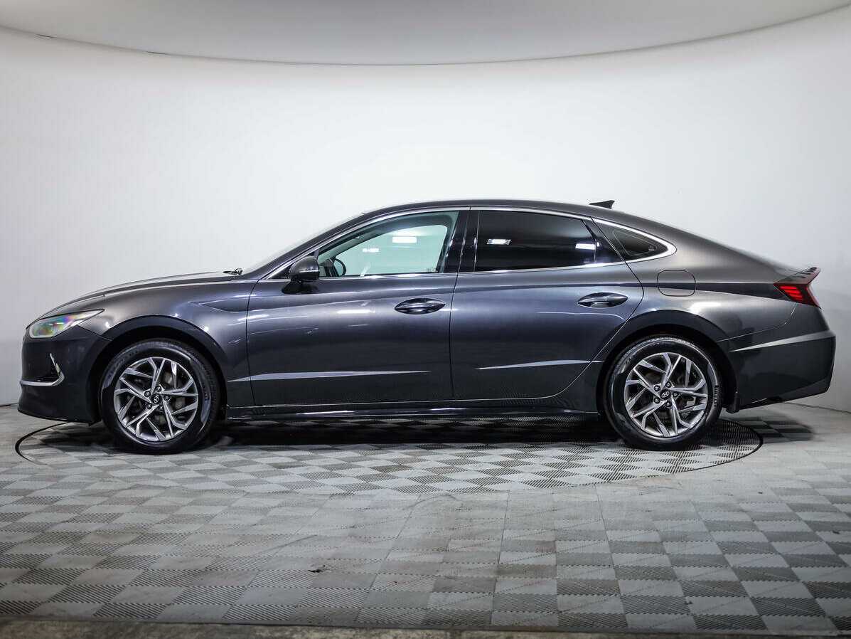 Hyundai Sonata с пробегом — 2021 год. Фото: #6