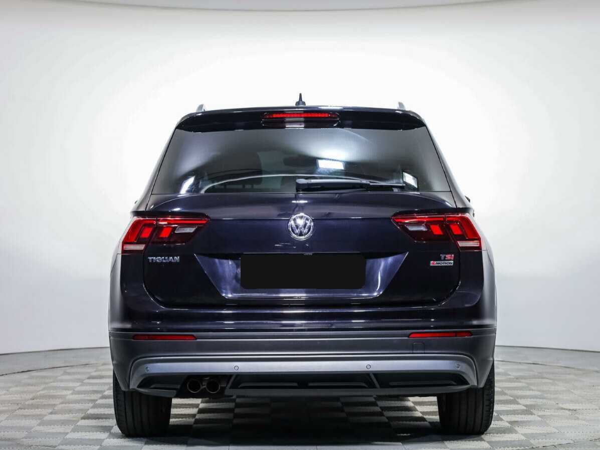 Volkswagen Tiguan с пробегом — 2017 год. Фото: #4