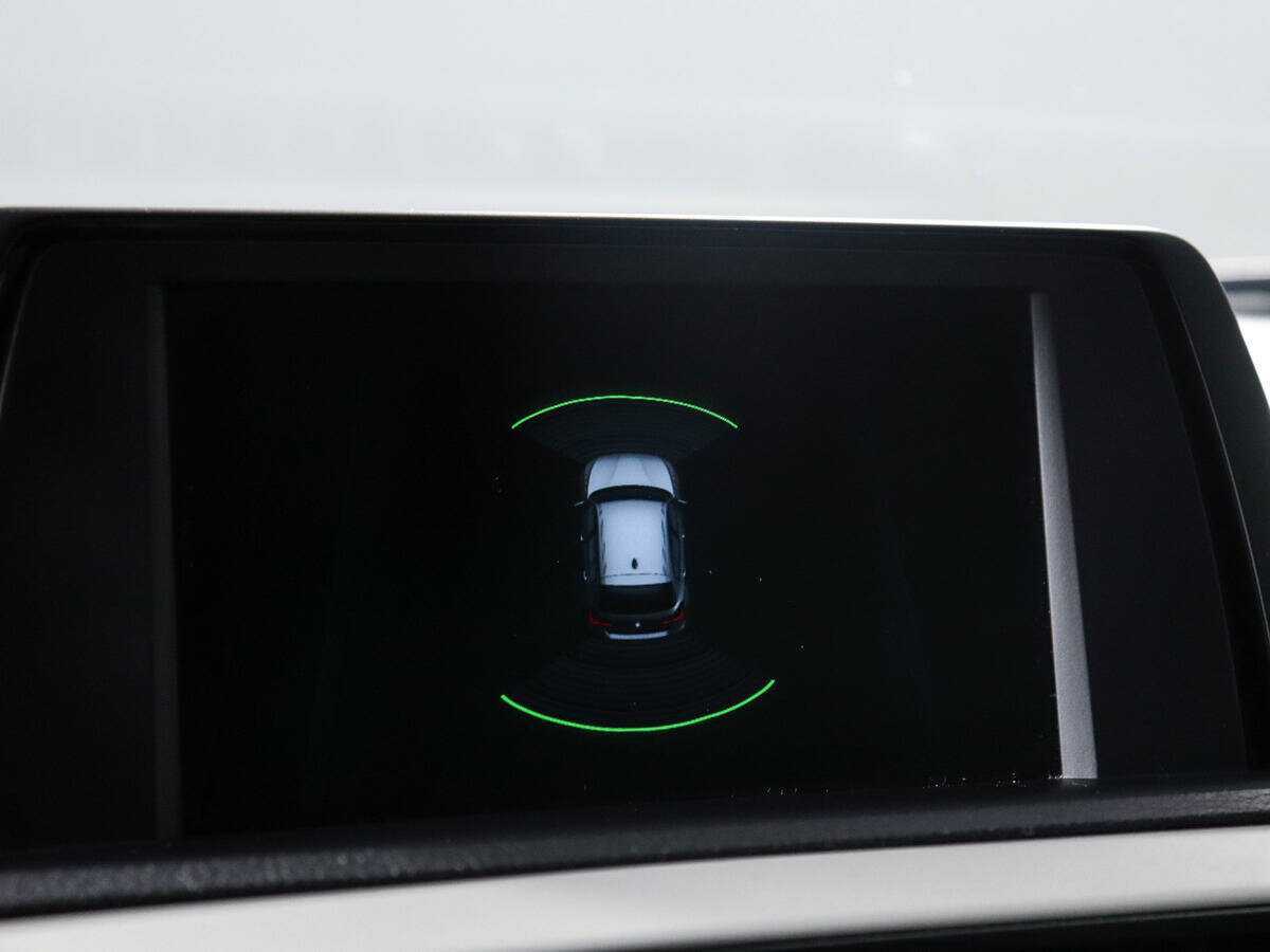 BMW 1 серии с пробегом — 2018 год. Фото: #12