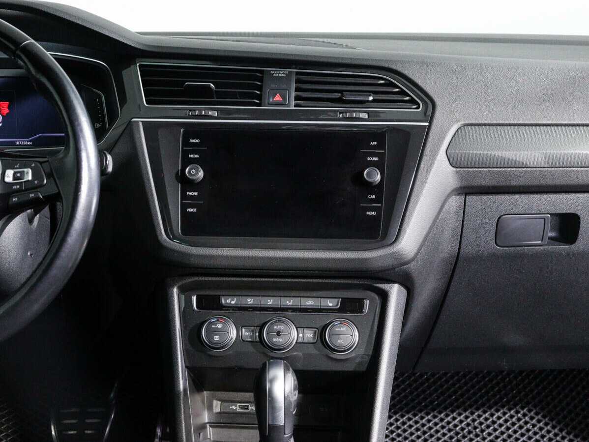 Volkswagen Tiguan с пробегом — 2019 год. Фото: #12