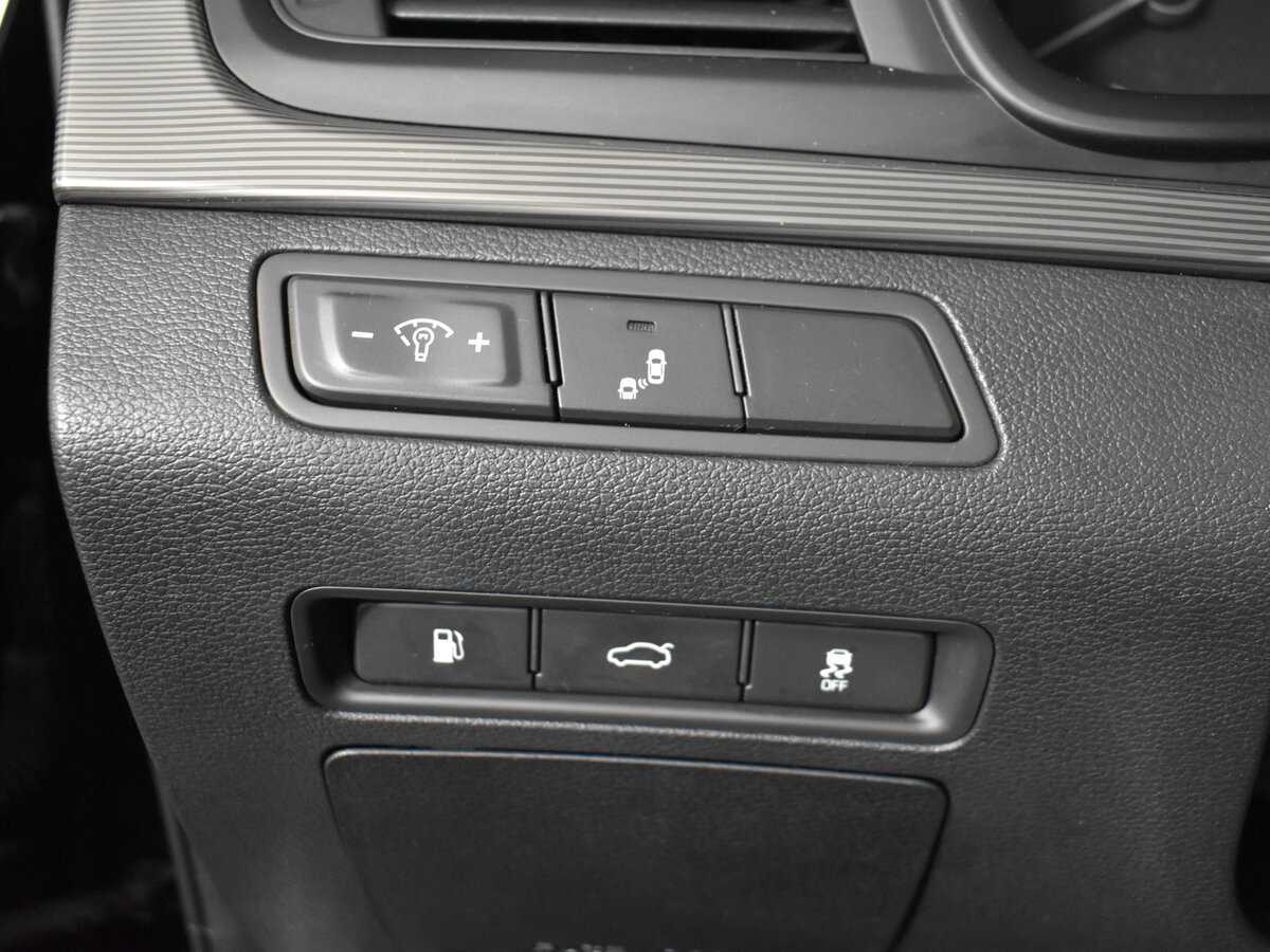 Hyundai Sonata с пробегом — 2018 год. Фото: #9