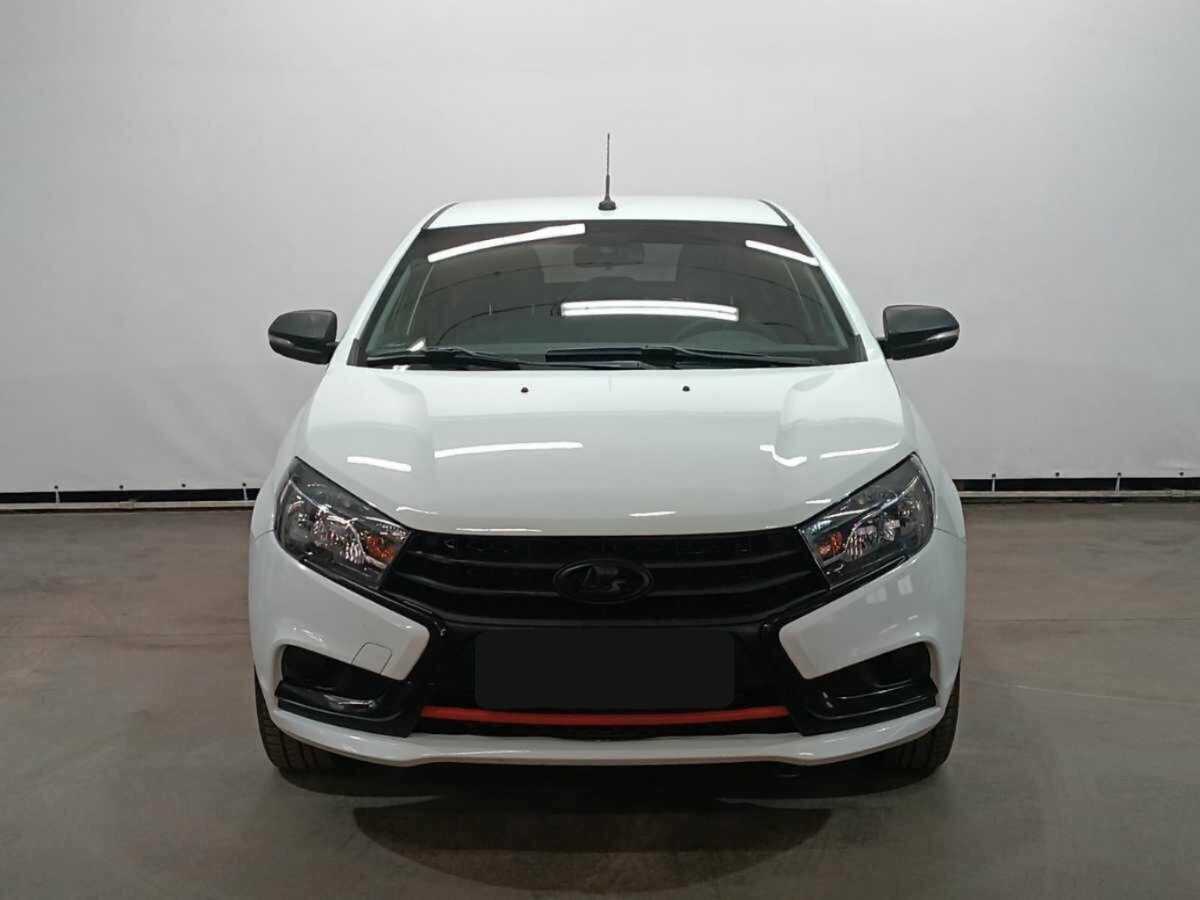 Lada (ВАЗ) Vesta с пробегом — 2016 год. Фото: #1