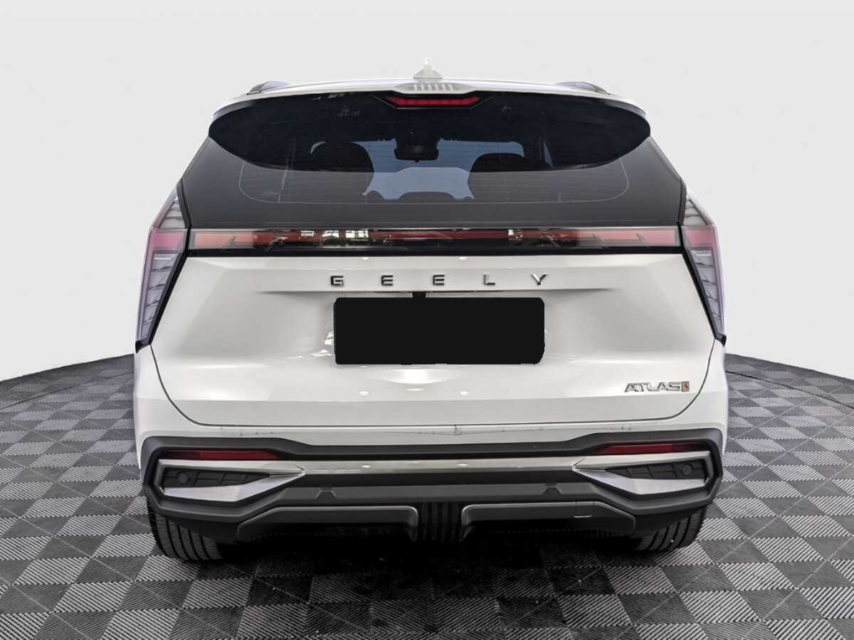 Geely Atlas с пробегом — 2024 год. Фото: #5