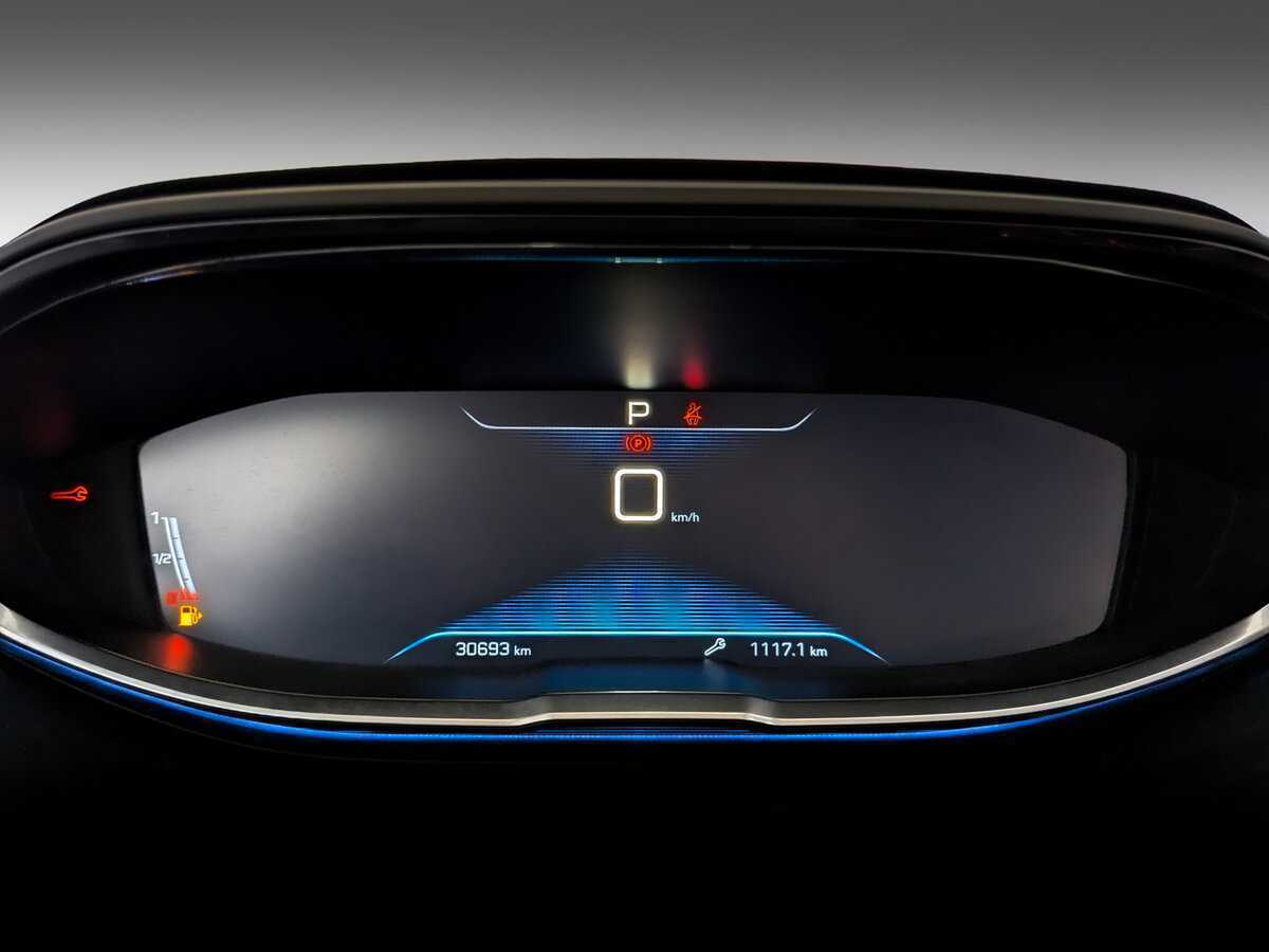 Peugeot 3008 с пробегом — 2017 год. Фото: #10