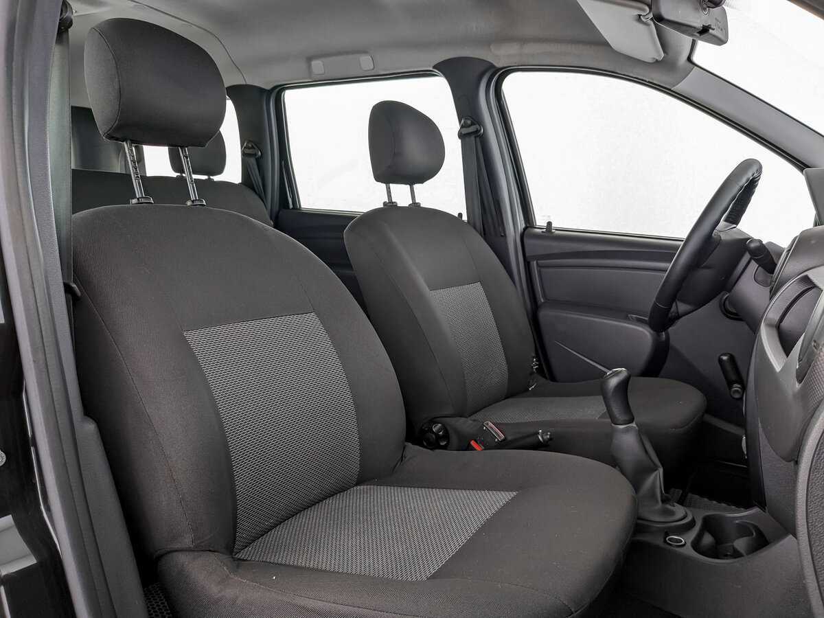 Lada (ВАЗ) Largus с пробегом — 2019 год. Фото: #17