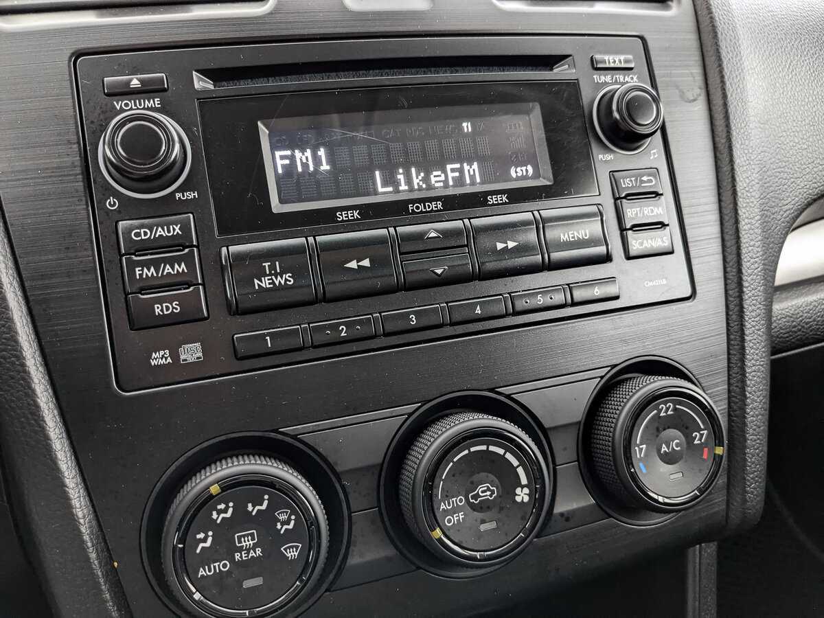 Subaru XV с пробегом — 2012 год. Фото: #16