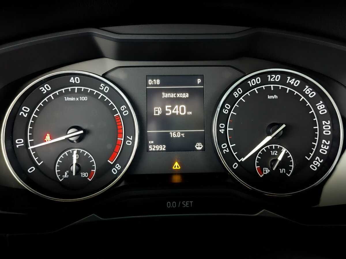 Skoda Superb с пробегом — 2018 год. Фото: #10