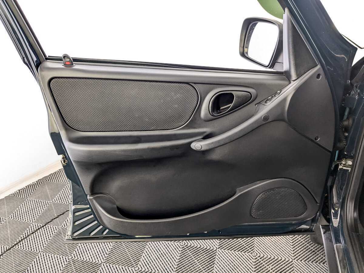 Lada (ВАЗ) Niva с пробегом — 2023 год. Фото: #14