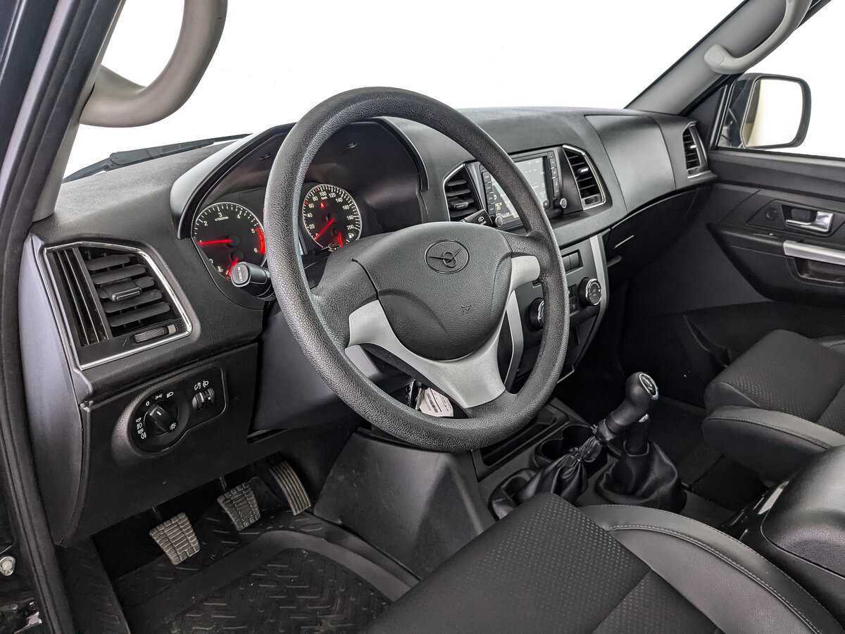 УАЗ Patriot с пробегом — 2023 год. Фото: #10