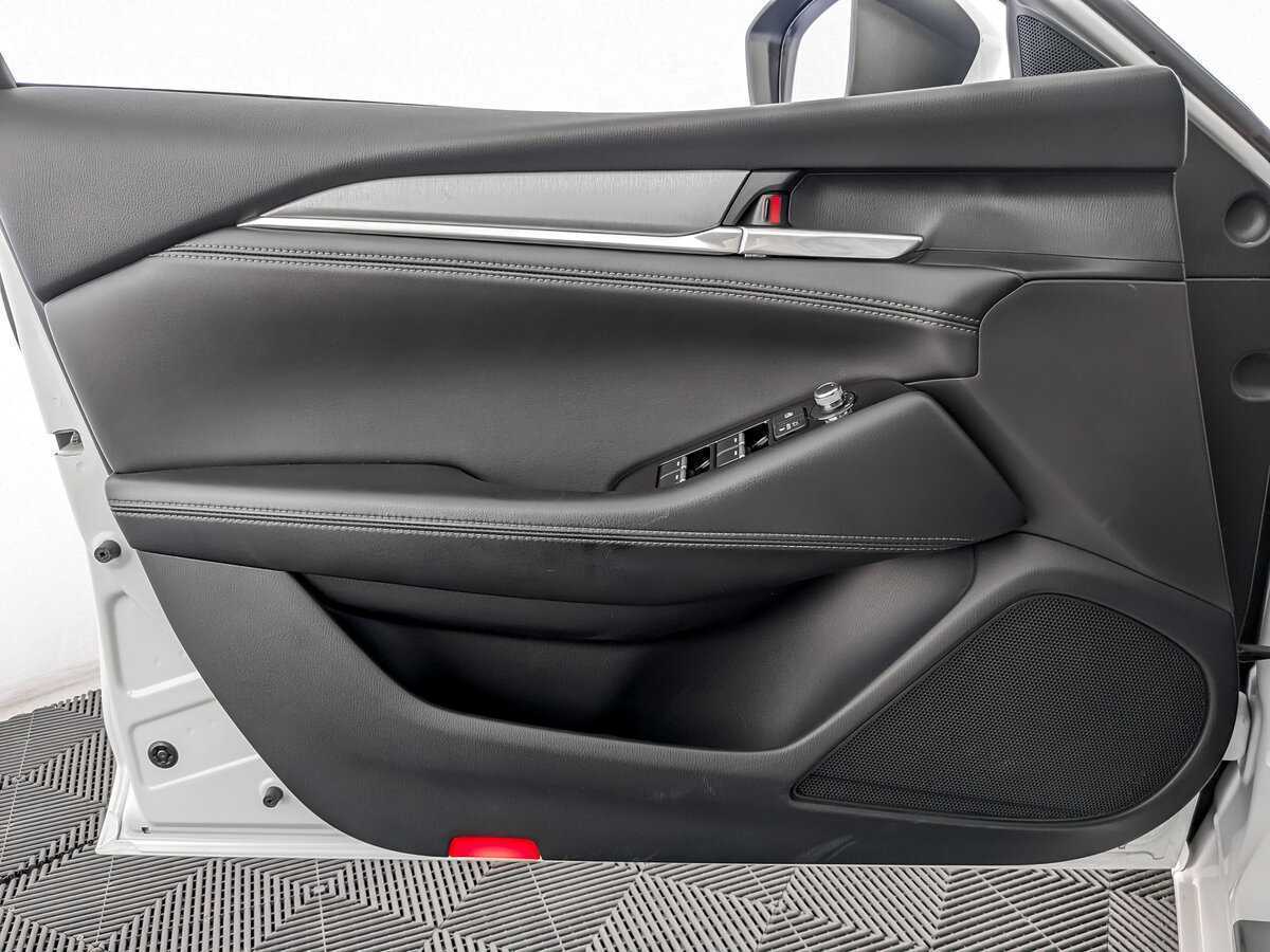 Mazda 6 с пробегом — 2021 год. Фото: #14