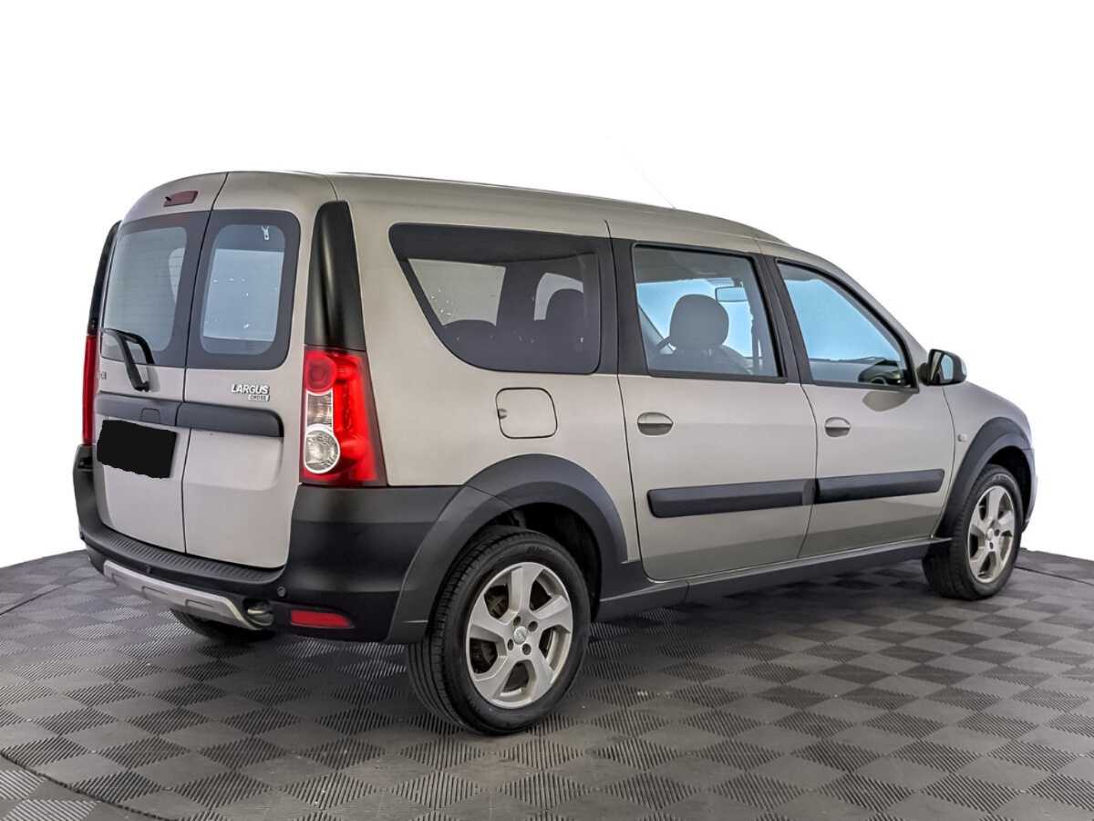 Lada (ВАЗ) Largus с пробегом — 2019 год. Фото: #4
