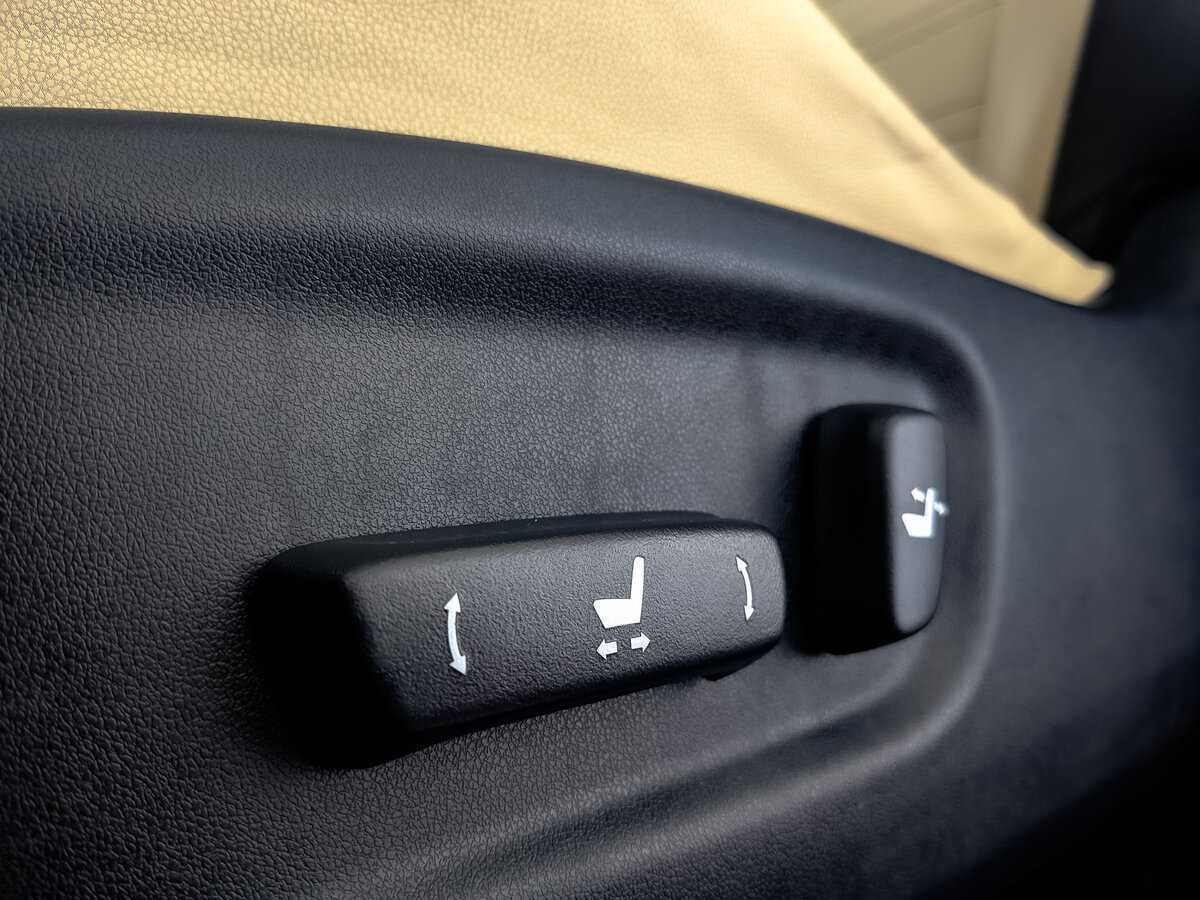 Lexus NX с пробегом — 2016 год. Фото: #21