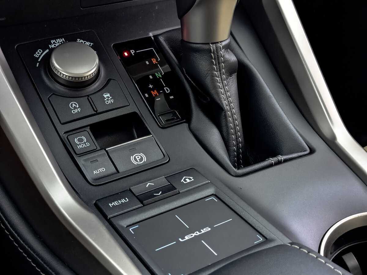 Lexus NX с пробегом — 2016 год. Фото: #23