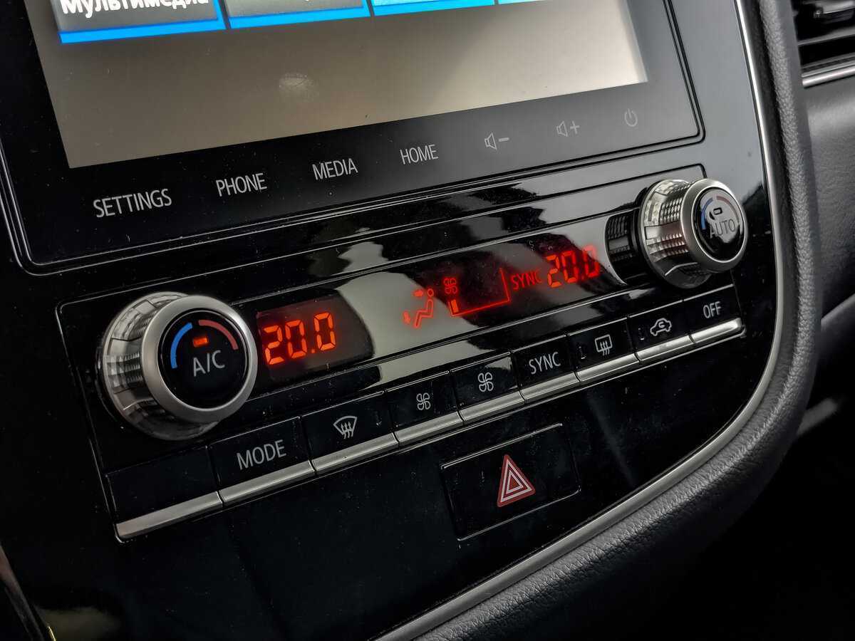 Mitsubishi Outlander с пробегом — 2022 год. Фото: #22