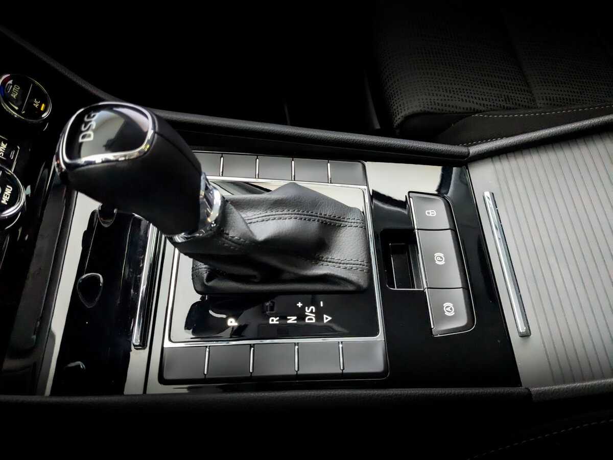 Skoda Superb с пробегом — 2019 год. Фото: #22