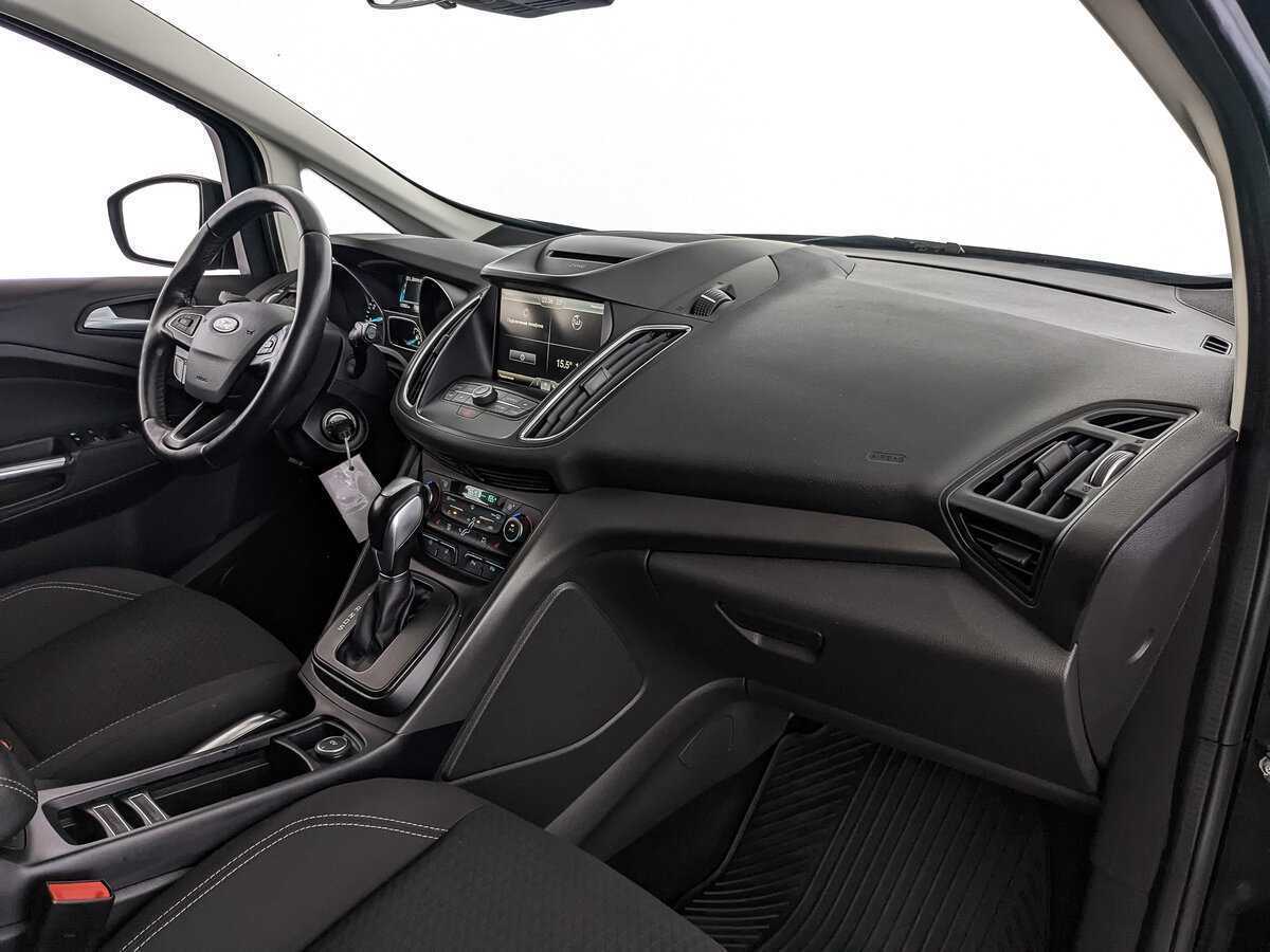 Ford C-MAX с пробегом — 2016 год. Фото: #8