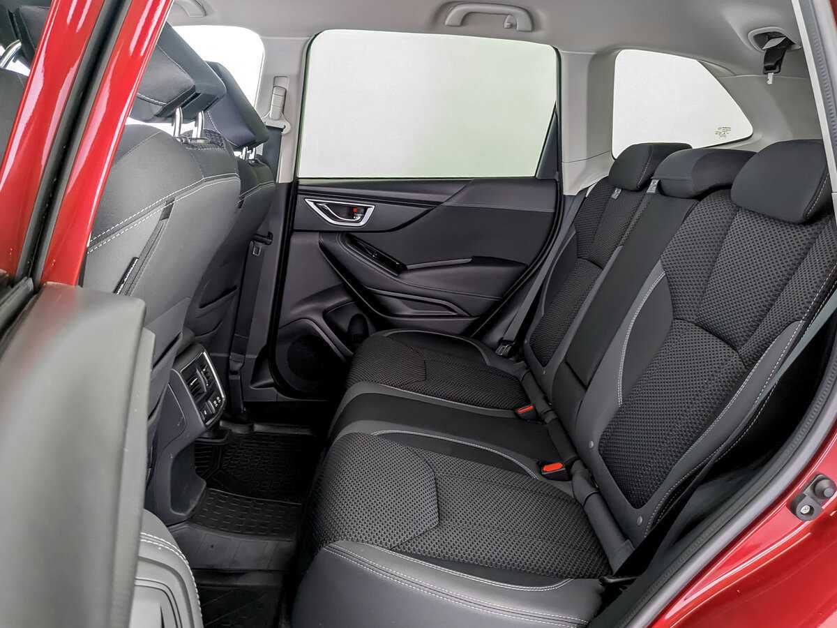 Subaru Forester с пробегом — 2019 год. Фото: #9