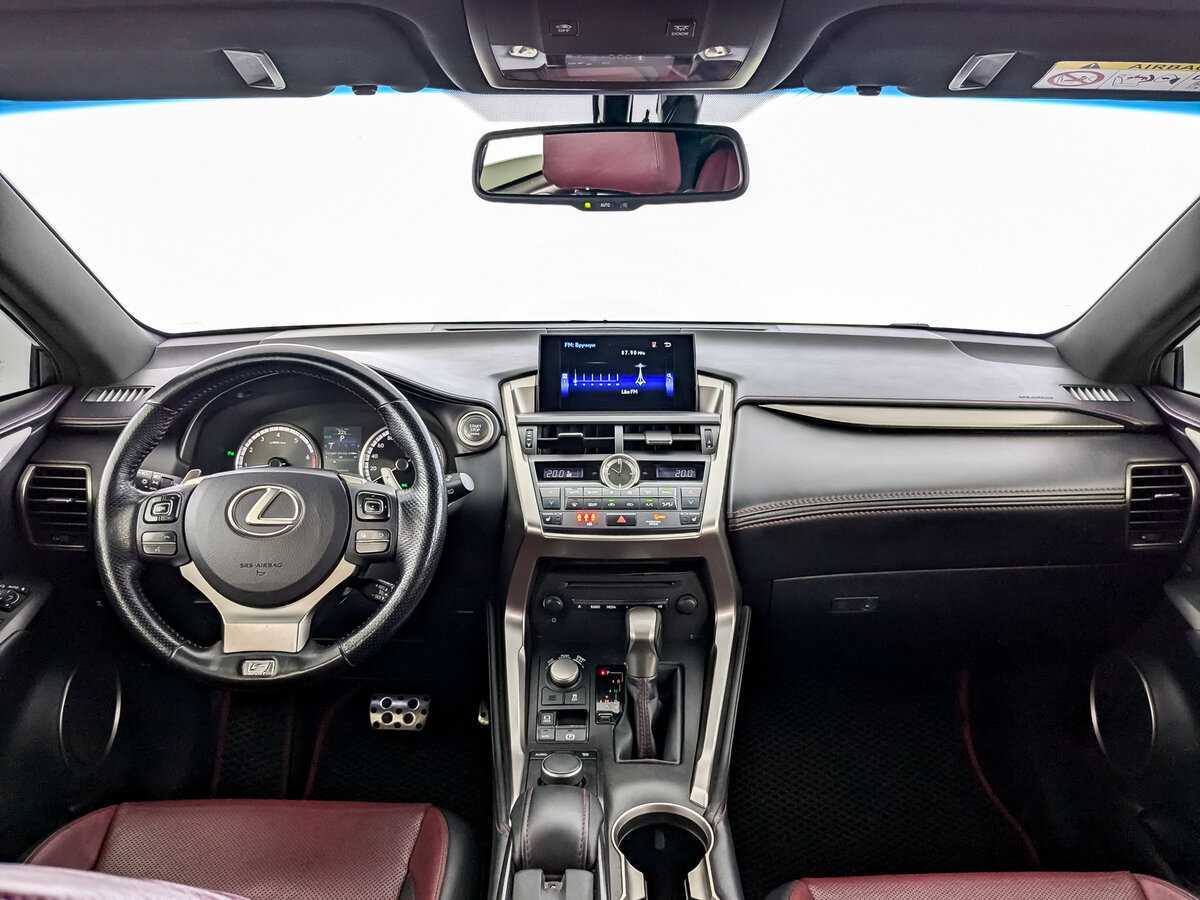 Lexus NX с пробегом — 2015 год. Фото: #11