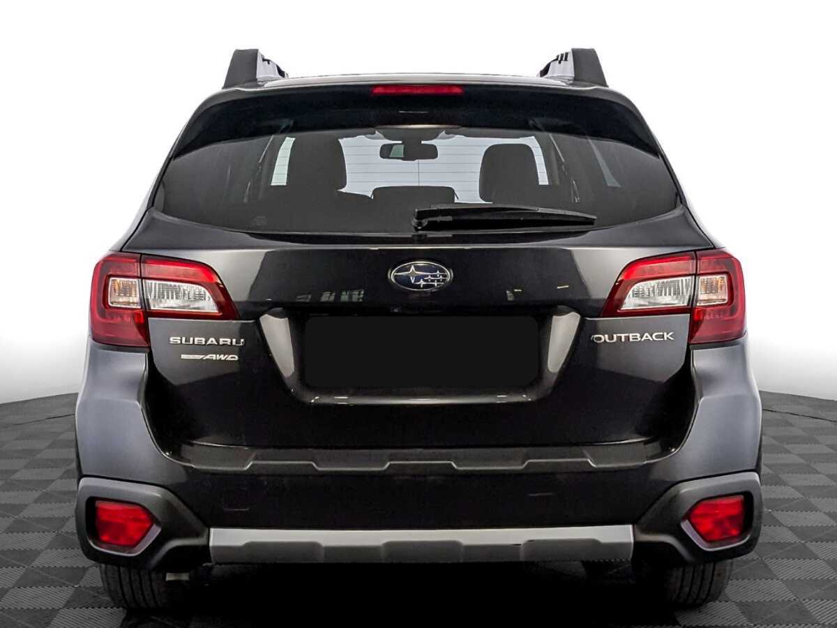 Subaru Outback с пробегом — 2017 год. Фото: #5