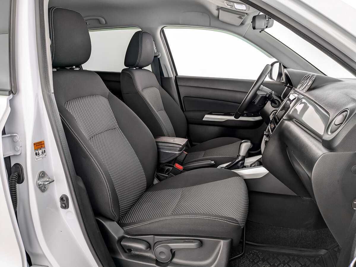 Suzuki Vitara с пробегом — 2016 год. Фото: #15