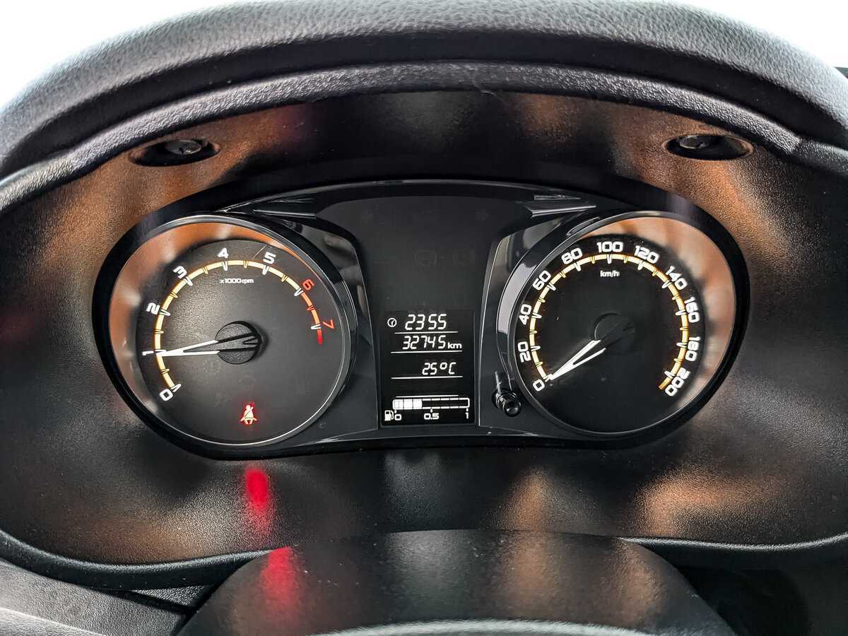 Lada (ВАЗ) Granta с пробегом — 2023 год. Фото: #11