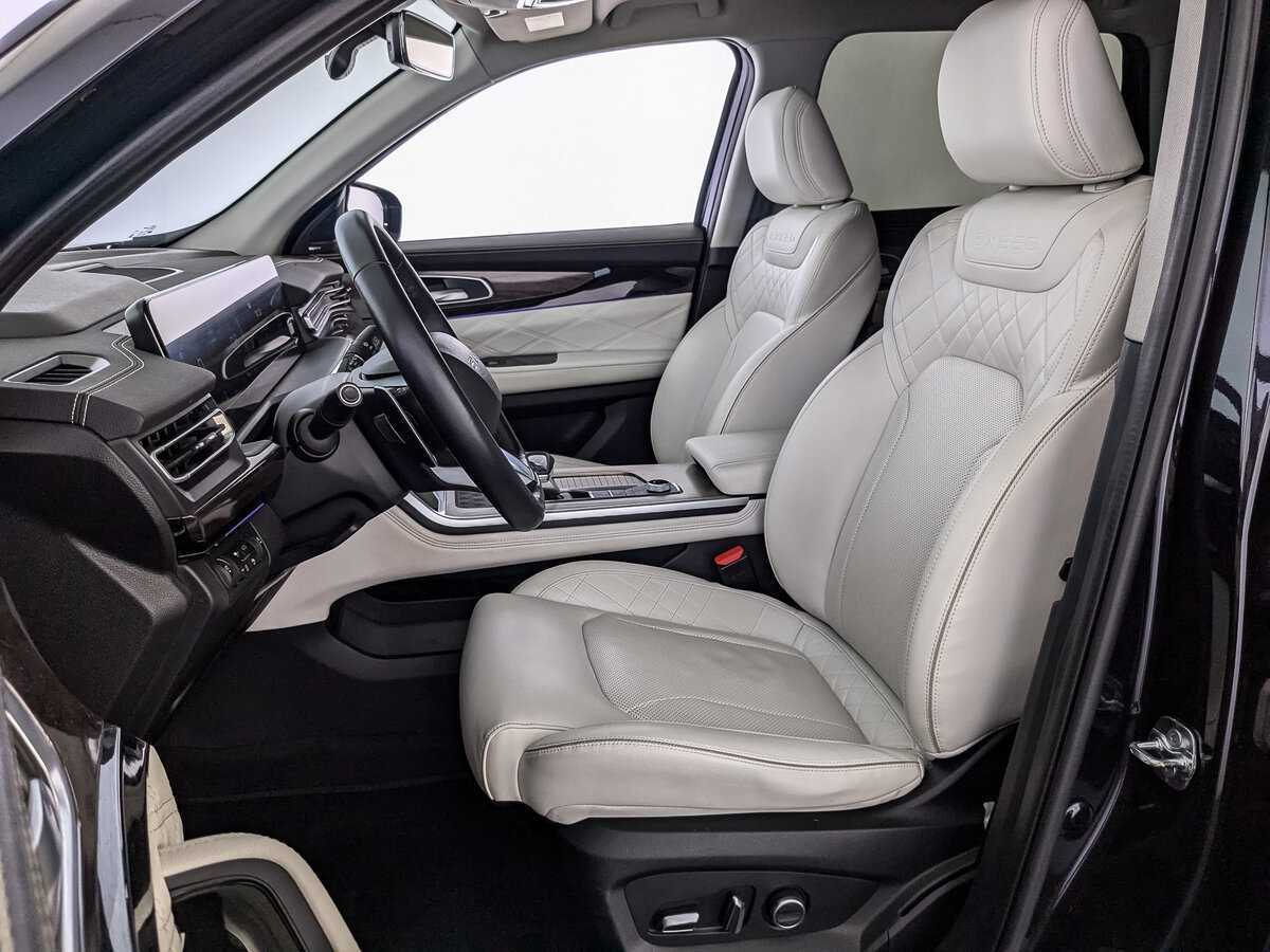 EXEED VX с пробегом — 2022 год. Фото: #15