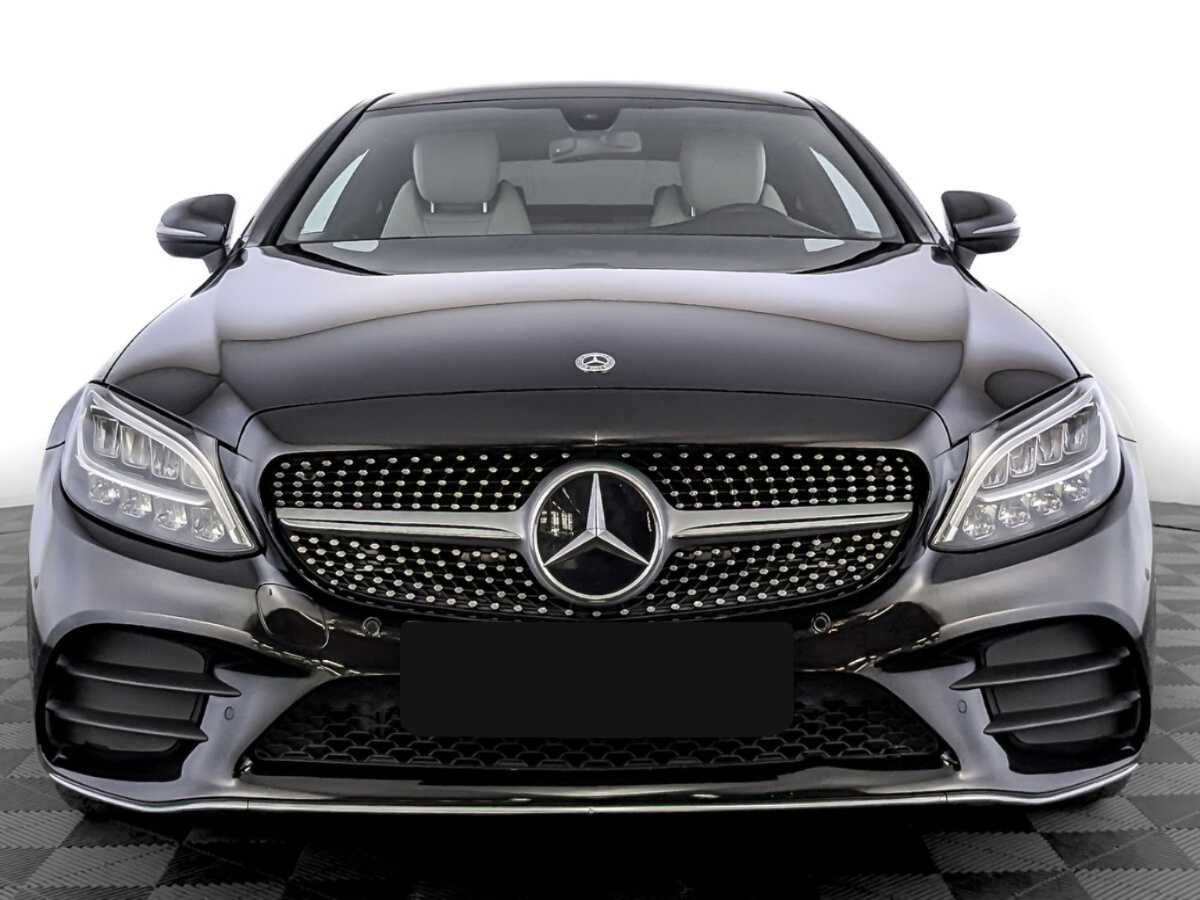 Mercedes-Benz C-Класс с пробегом — 2018 год. Фото: #1