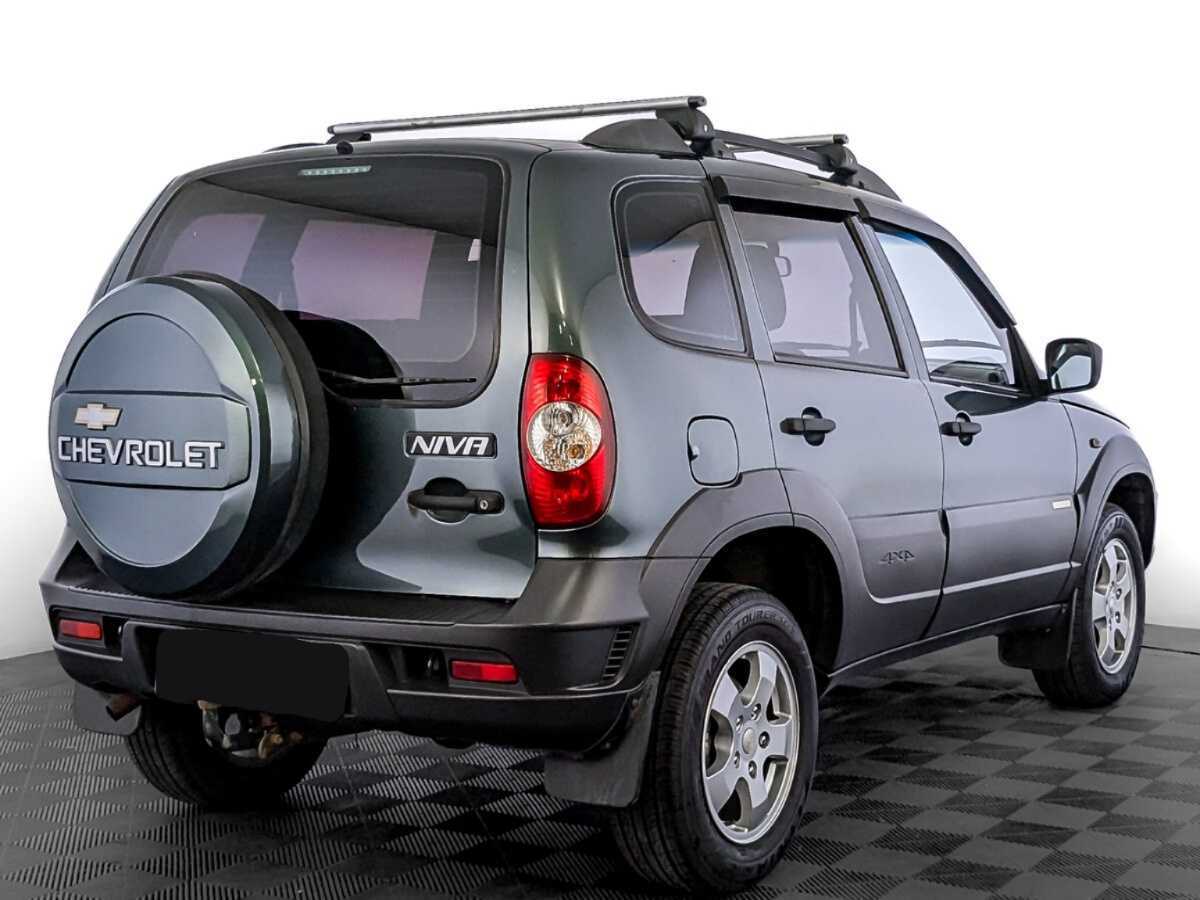 Chevrolet Niva с пробегом — 2017 год. Фото: #4