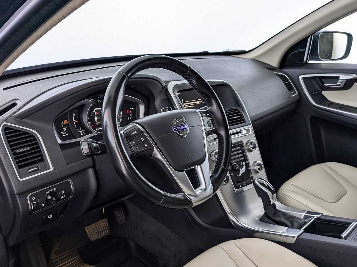 Volvo XC60 с пробегом — 2017 год. Фото: #10