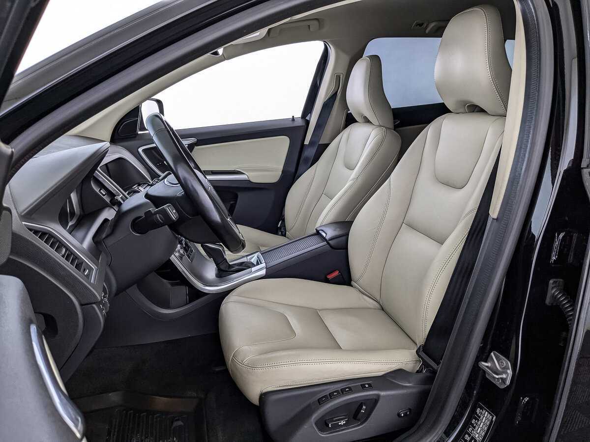 Volvo XC60 с пробегом — 2017 год. Фото: #15