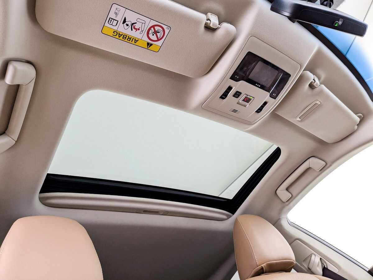 Lexus ES с пробегом — 2017 год. Фото: #18