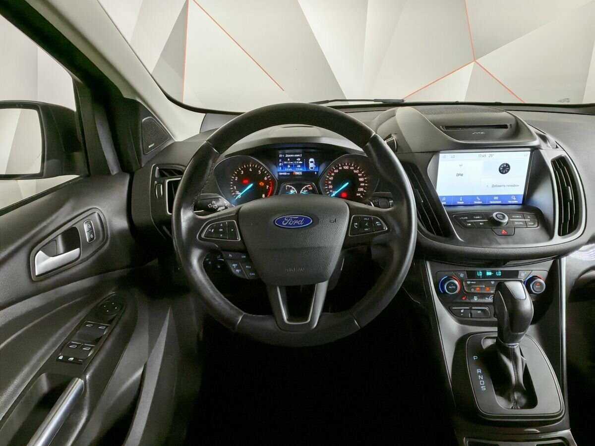 Ford Kuga с пробегом — 2017 год. Фото: #13