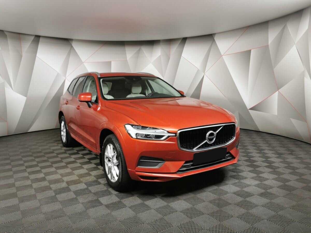 Volvo XC60 с пробегом — 2018 год. Фото: #2