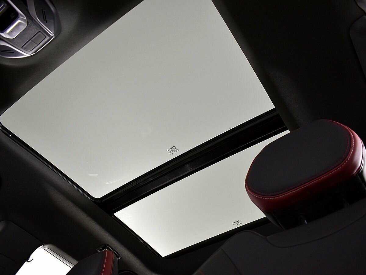 Geely Coolray с пробегом — 2023 год. Фото: #17