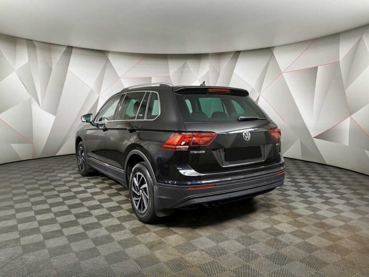 Volkswagen Tiguan с пробегом — 2018 год. Фото: #3