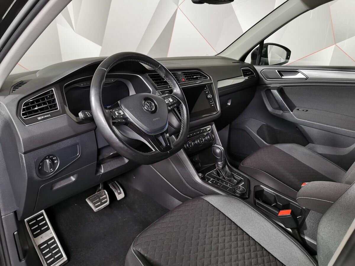 Volkswagen Tiguan с пробегом — 2018 год. Фото: #13