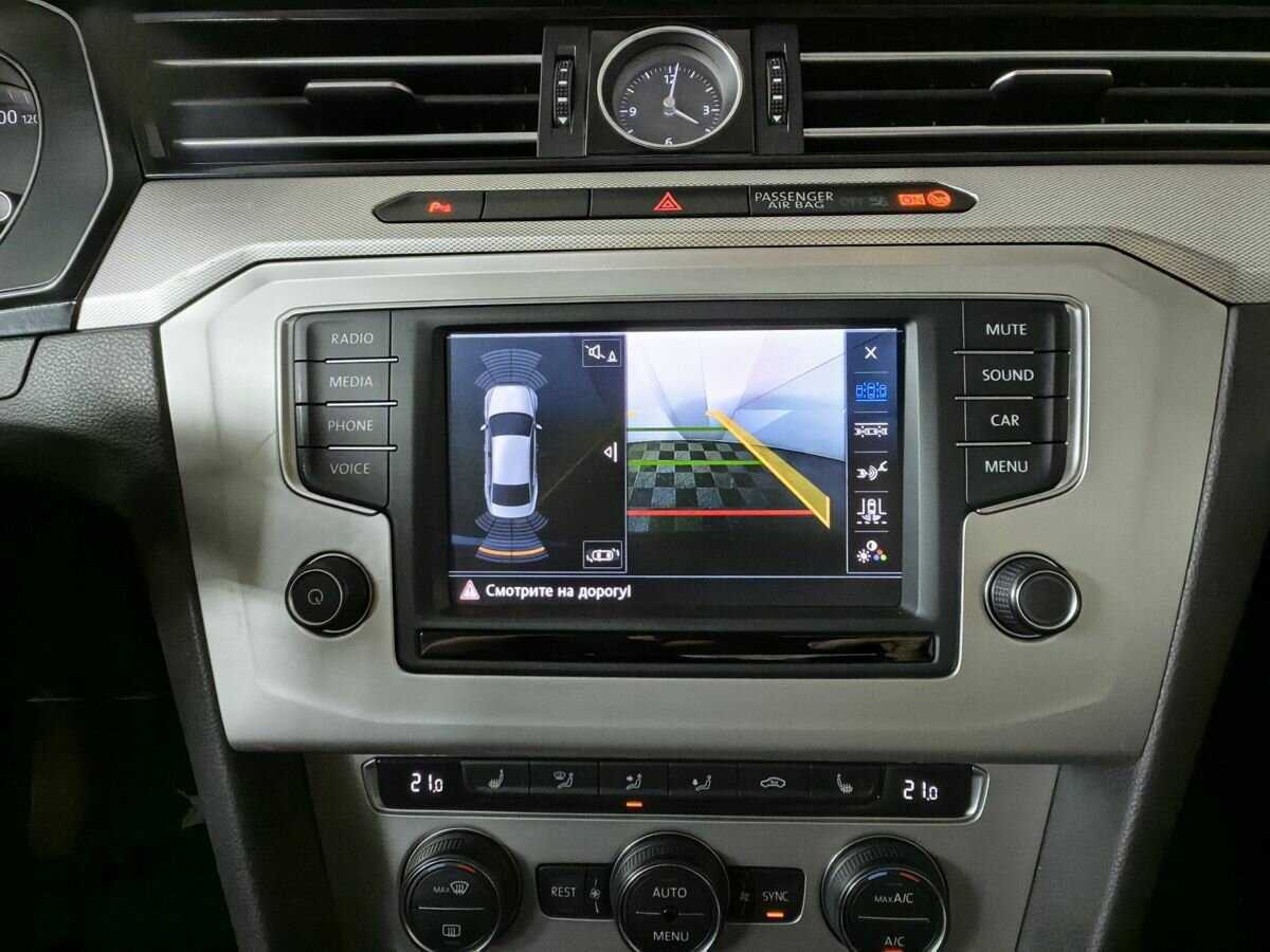 Volkswagen Passat с пробегом — 2017 год. Фото: #15