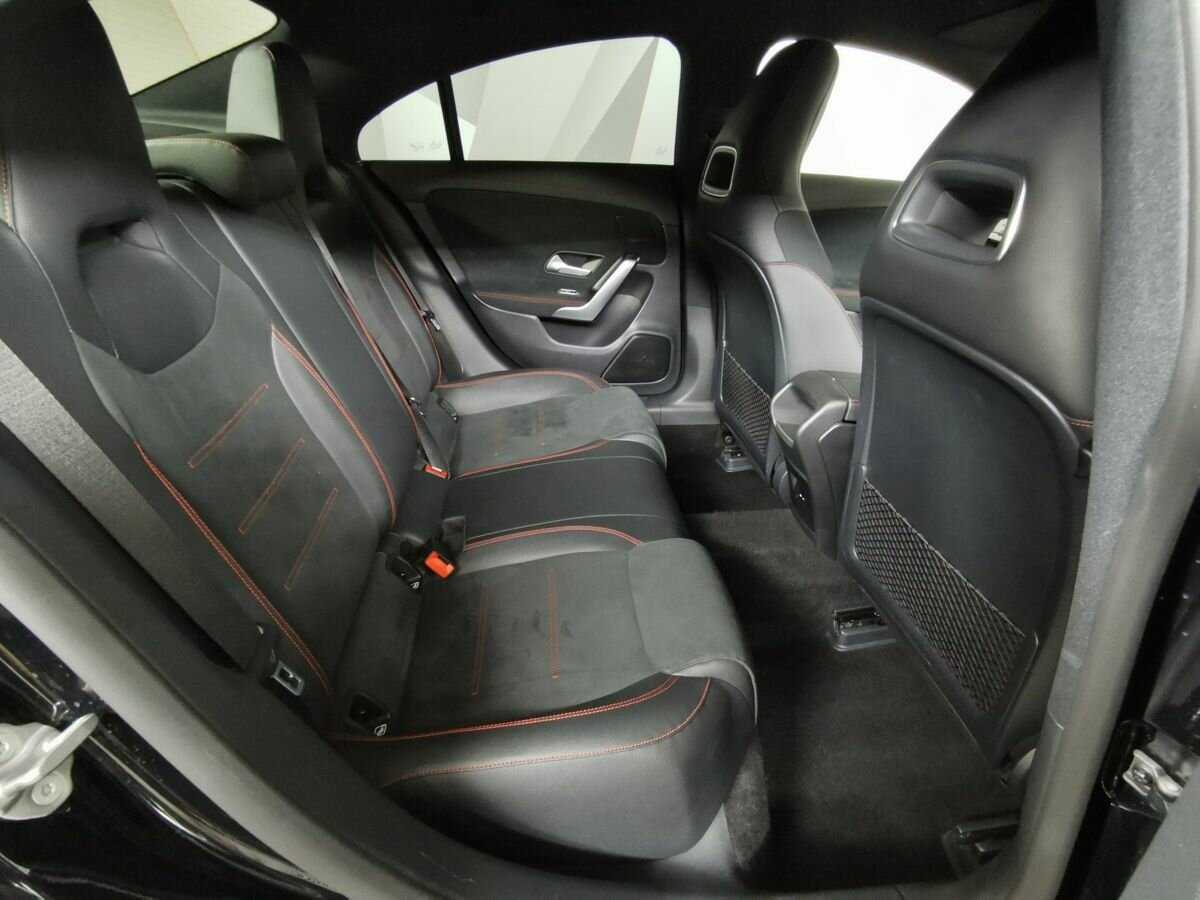 Mercedes-Benz CLA с пробегом — 2020 год. Фото: #11